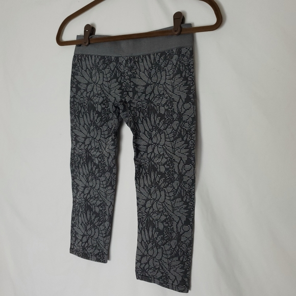 Fabletics Sebastian Seamless Tight Size XS - Picture 6 of 8